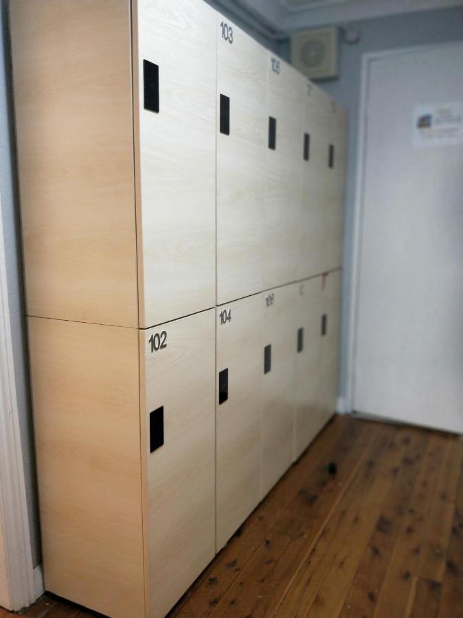 Pod in mix Dormitory (18-35 age only)